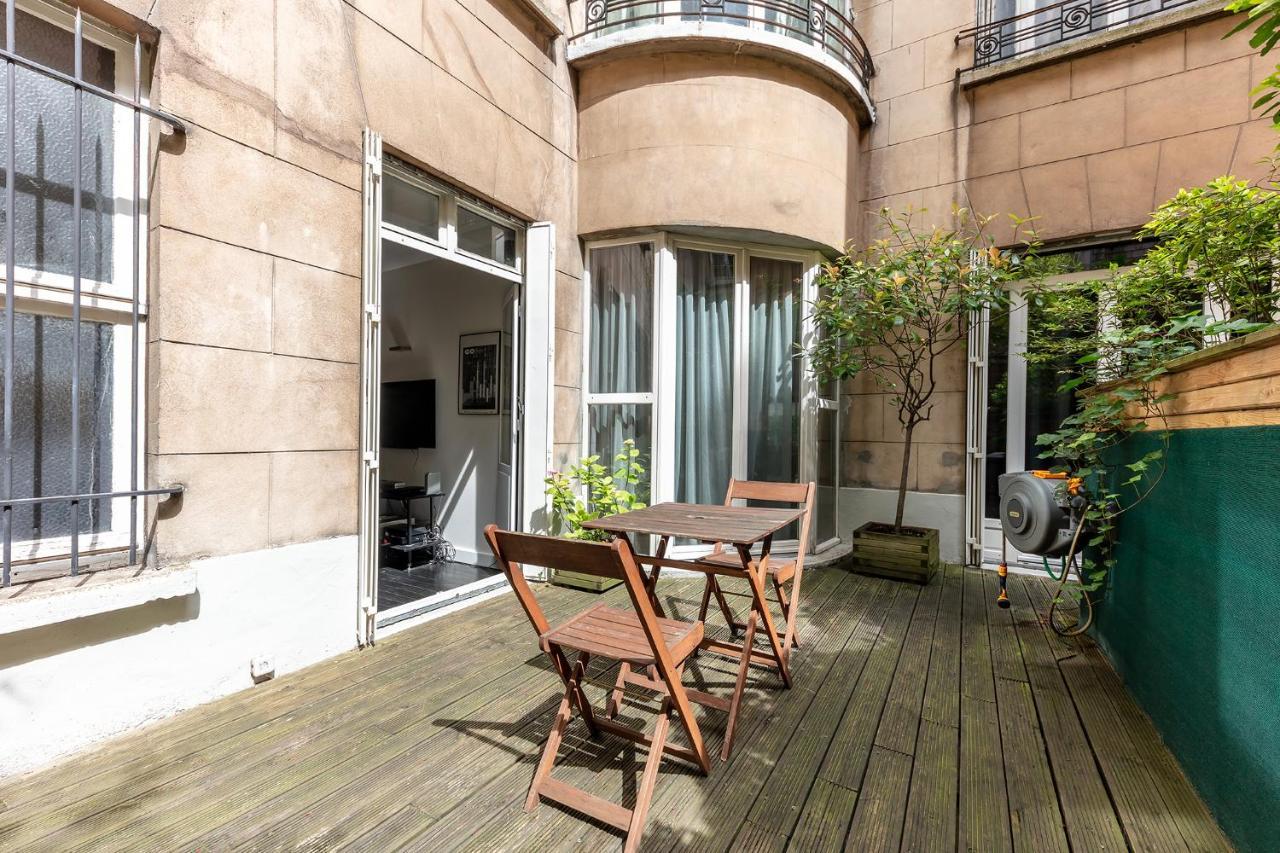 Studio Sur Les Quais De Seine Parijs Buitenkant foto
