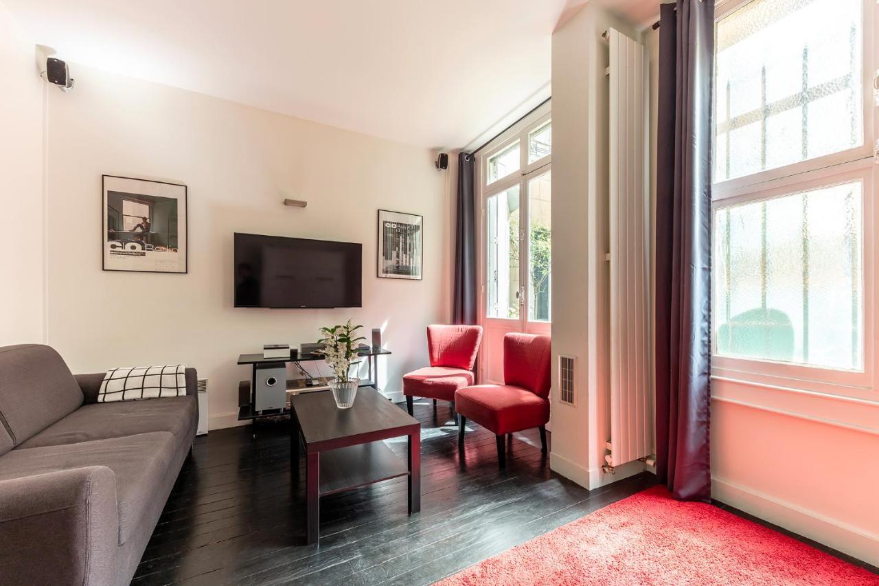 Studio Sur Les Quais De Seine Parijs Buitenkant foto